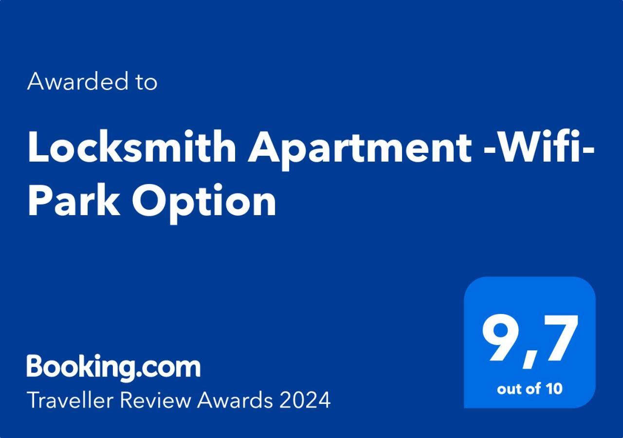 Locksmith Apartment - Park Option Sevilla Exteriér fotografie